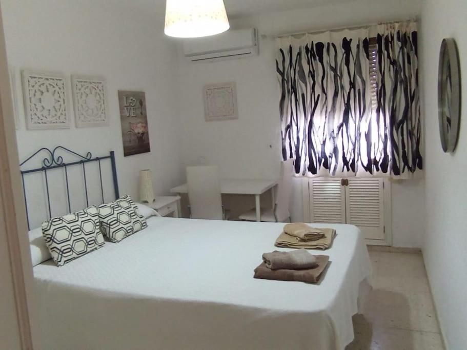 Apartamento Plaza Toros Севілья Екстер'єр фото